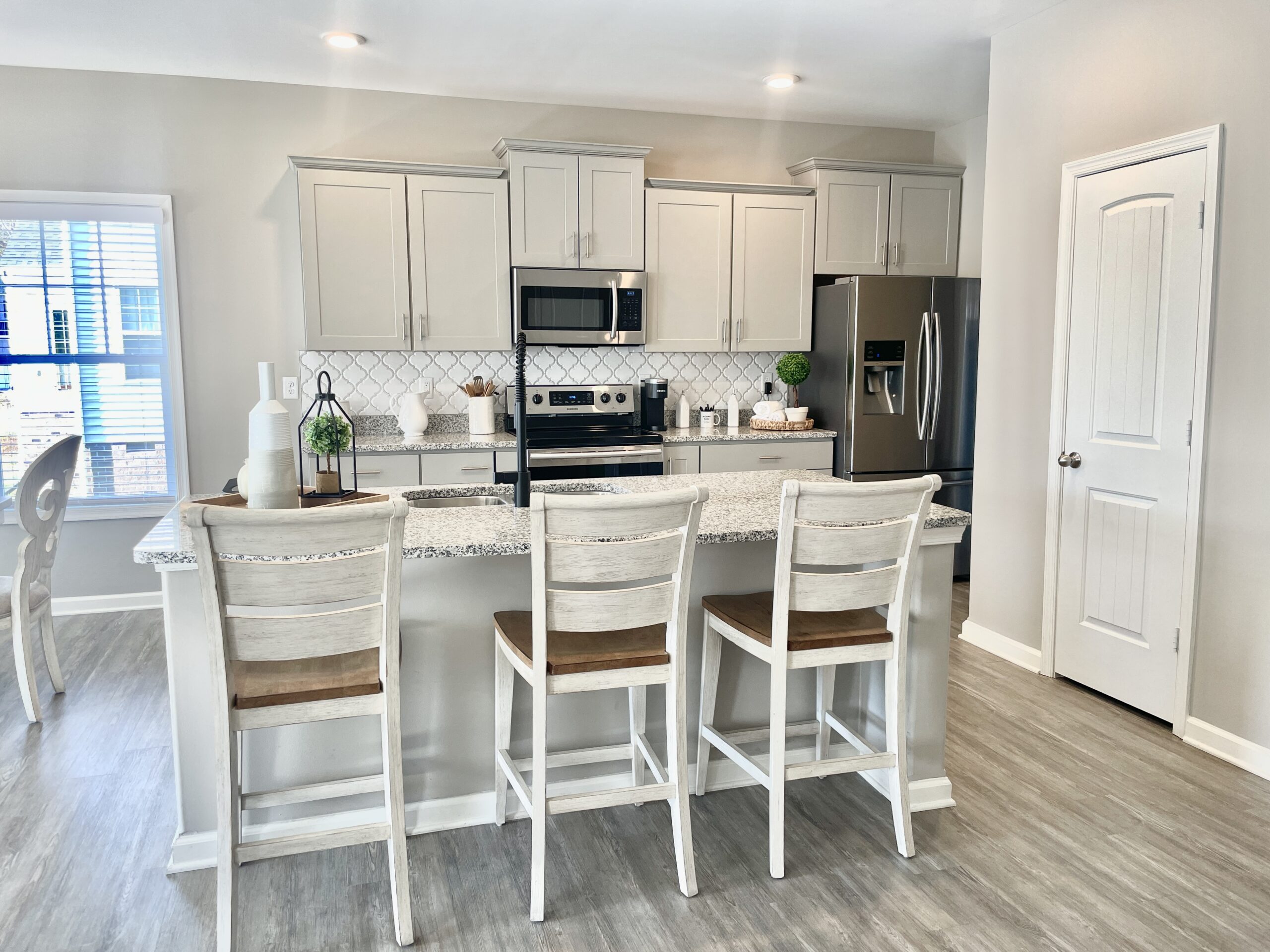 Elmsted island kitchen built by Boyd Homes.
